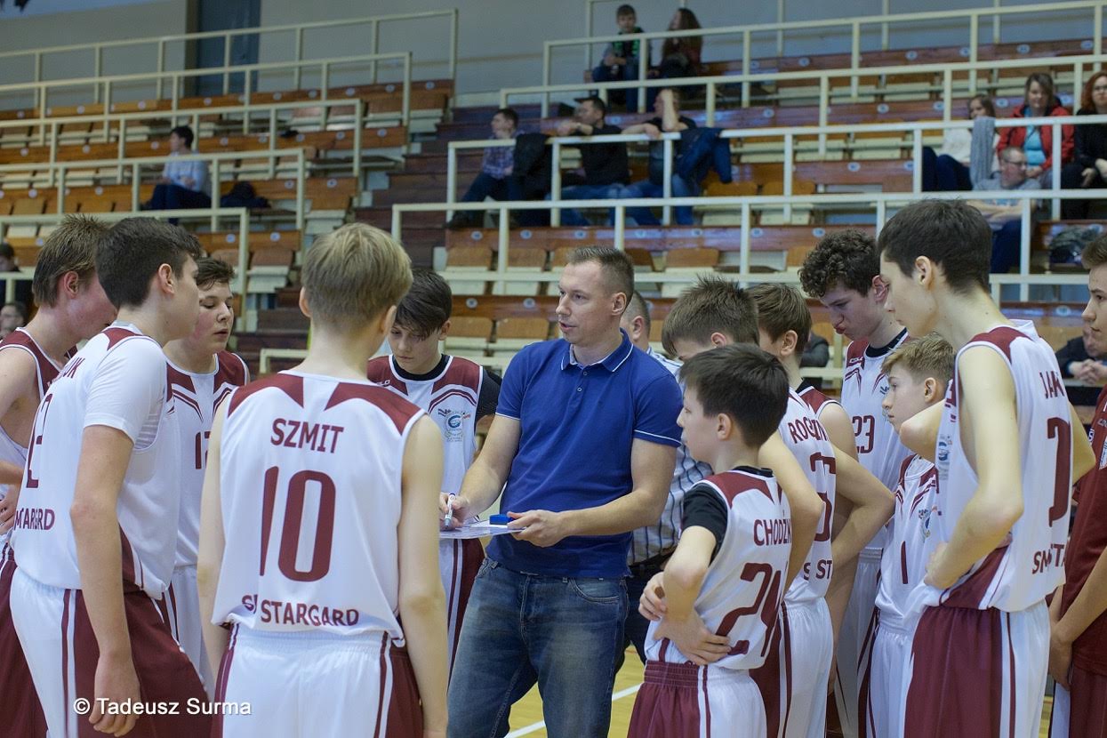 Pierwszy dzień Turnieju Ćwierćfinałowego MŁODZIKÓW U-14